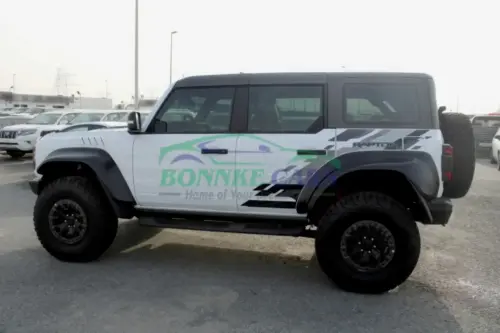 Ford-Raptor-Bronco-16