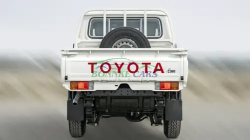 Toyota-Land-Cruiser-Pick-Up-DC-LC79-9